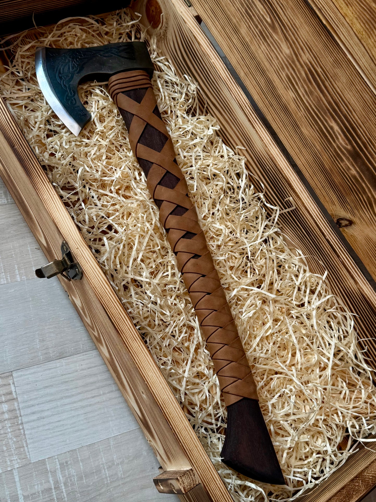Ironflank 2.0. Viking Splitting Axe – Handmade
