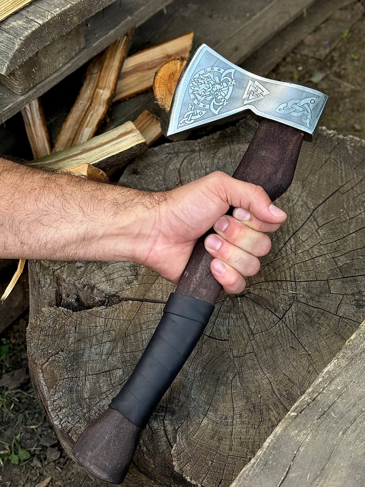 Handmade Ragnar Axe – 65G Steel, Gorillas BBQ TR3