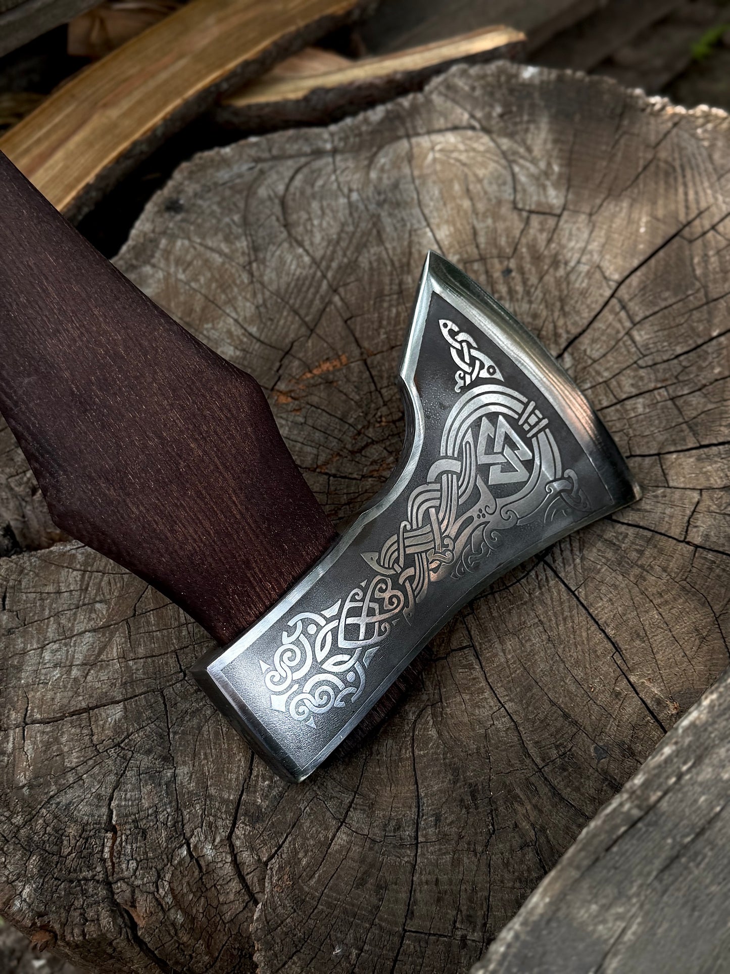Handmade Engraved Axe “Runes” – U8 Steel Gorillas BBQ