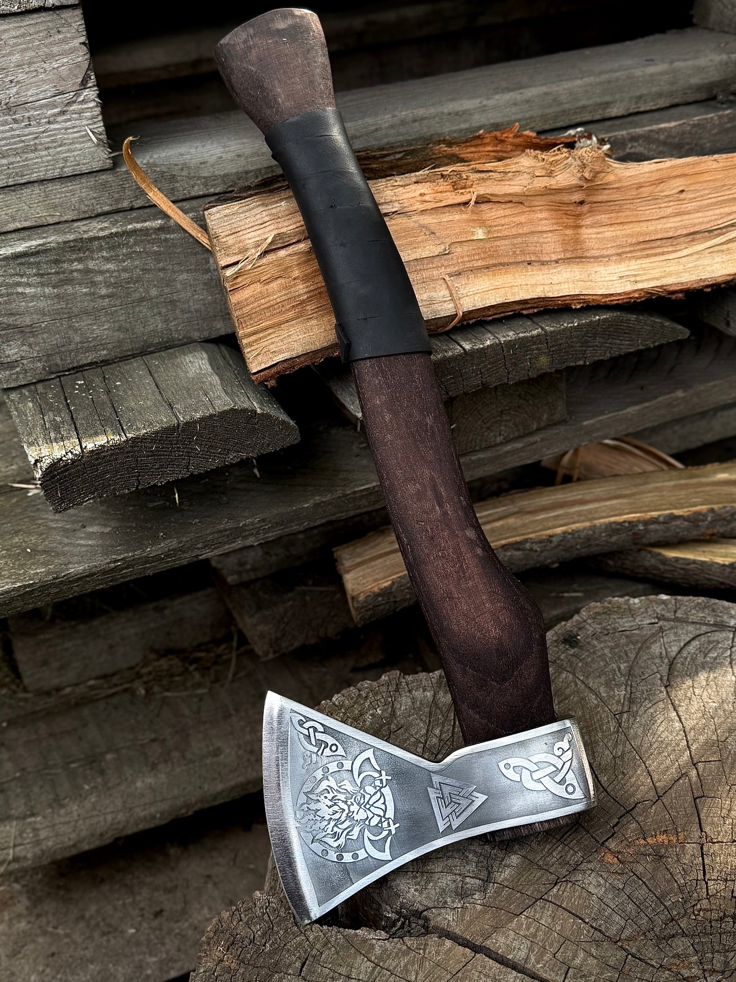 Handmade Ragnar Axe – 65G Steel, Gorillas BBQ TR3