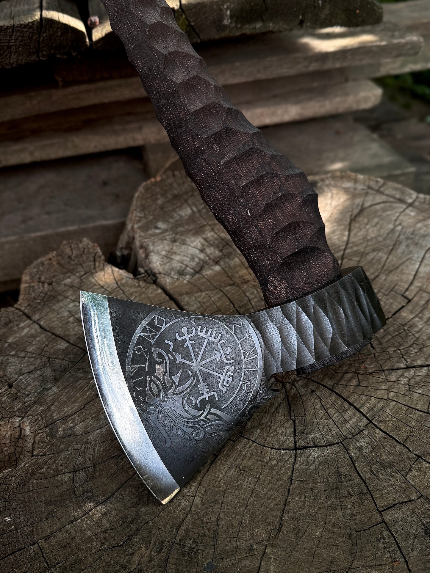 Hand-Forged Axe Vegvisir U8GA Steel Gorillas BBQ TR10