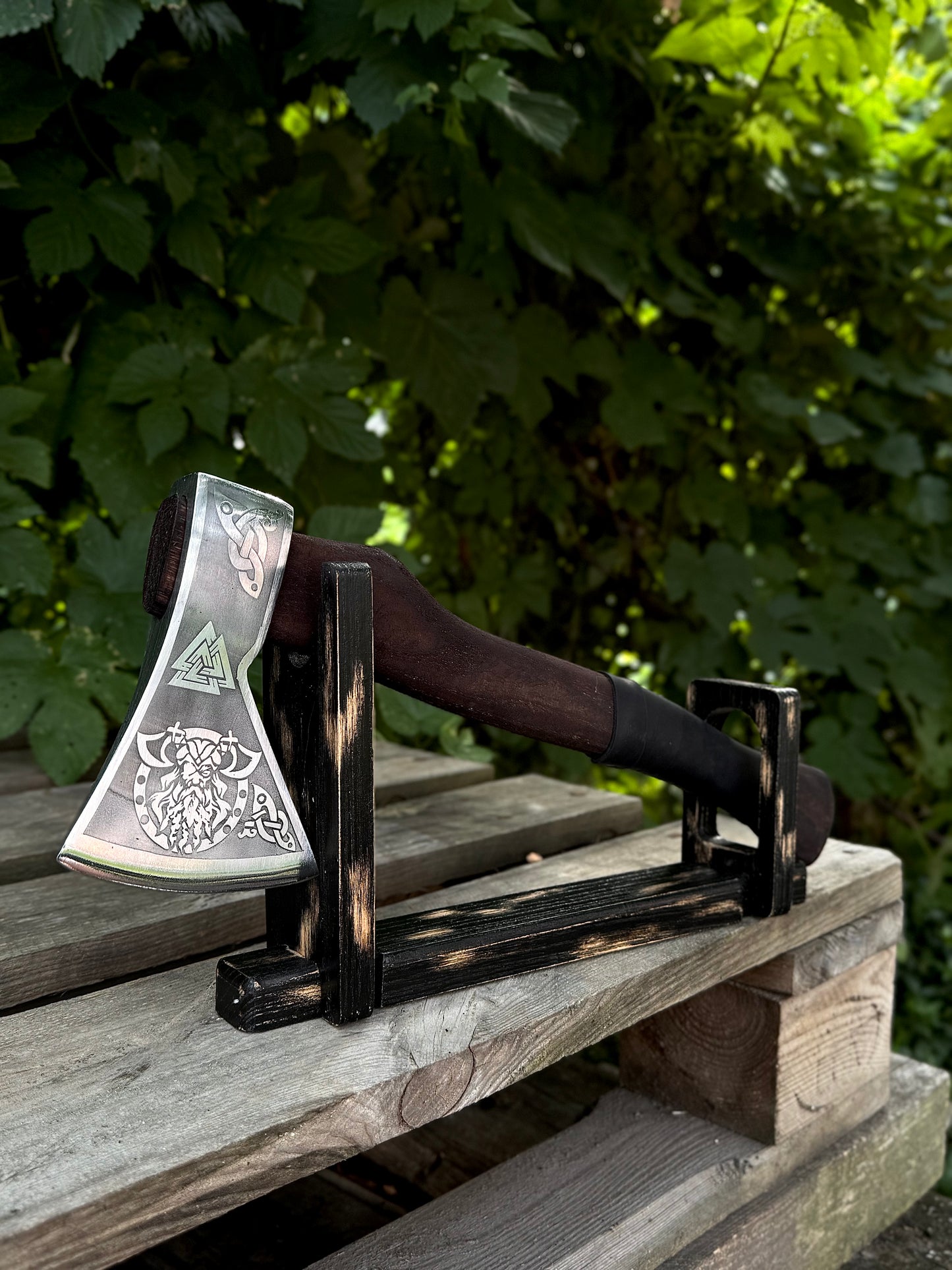 Handmade Ragnar Axe – 65G Steel, Gorillas BBQ TR3