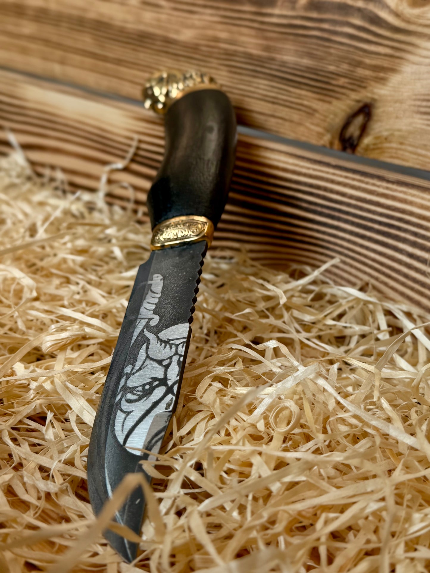 Hetman SIRKO Gorillas BBQ Knife with Etched Blade, 50Cr14MoV Steel