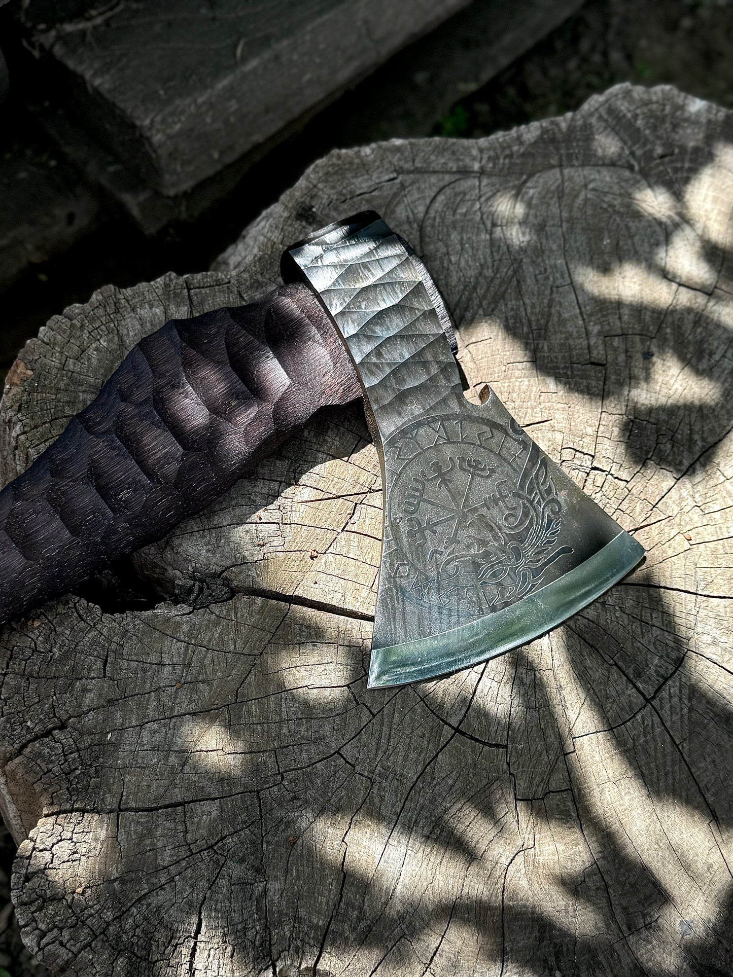Hand-Forged Axe Vegvisir U8GA Steel Gorillas BBQ TR10