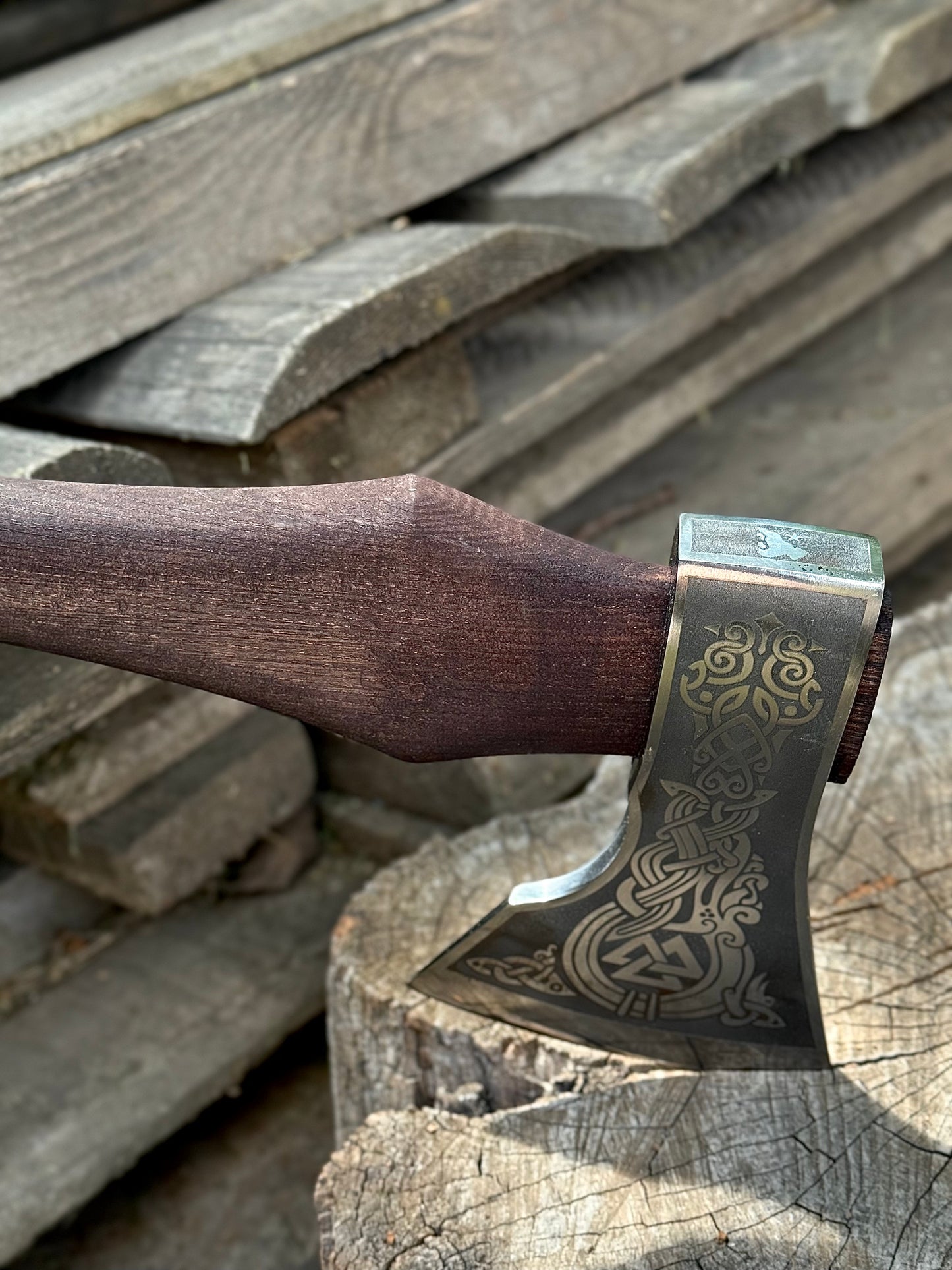 Handmade Engraved Axe “Runes” – U8 Steel Gorillas BBQ