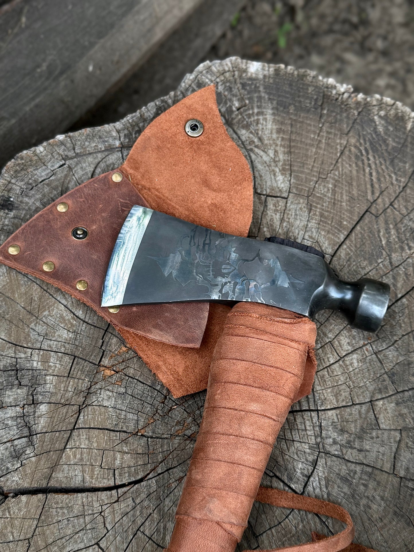 Handmade Tomahawk Axe – U8 Steel Gorillas BBQ TR22